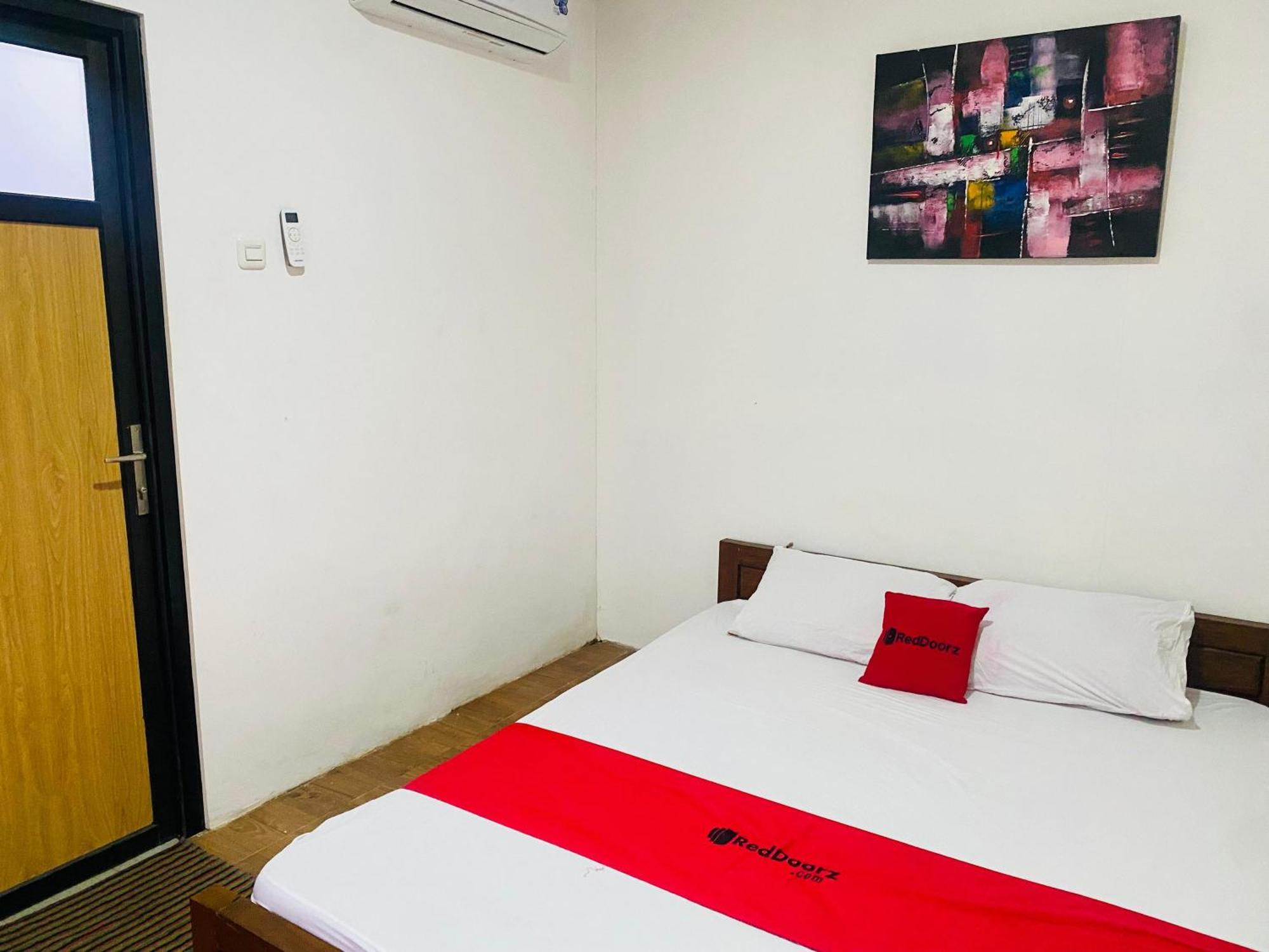 Reddoorz Syariah Near Wisata Durensewu Pandaan Jetak Exteriör bild
